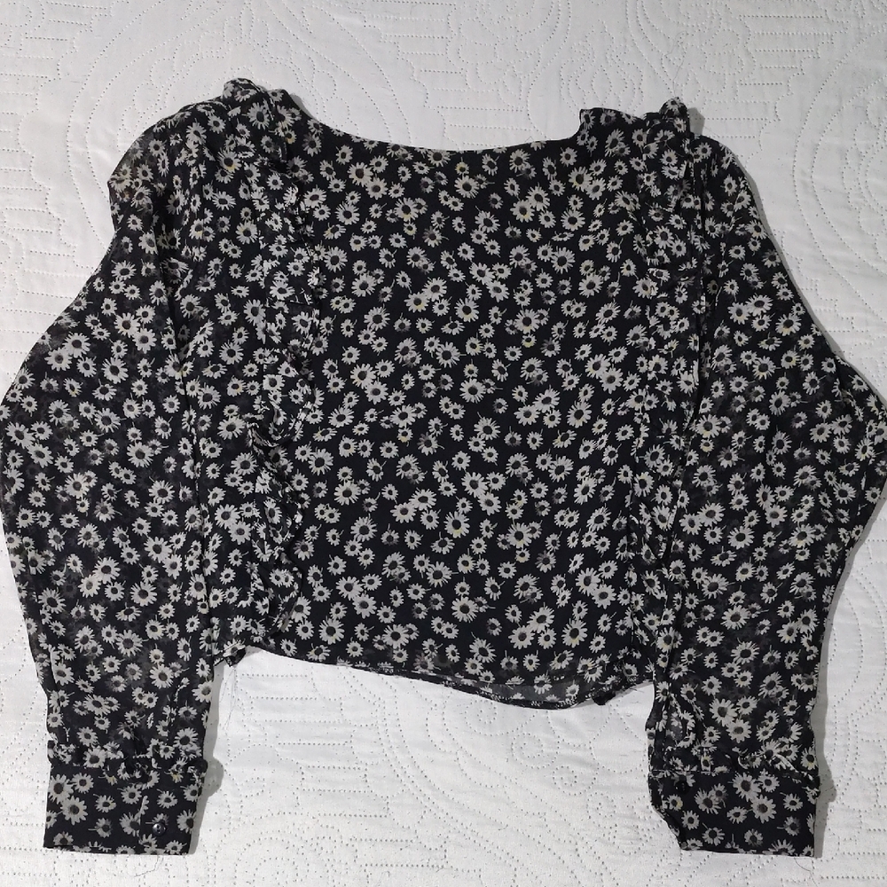 Zara Black and White Floral Ruffle Blouse